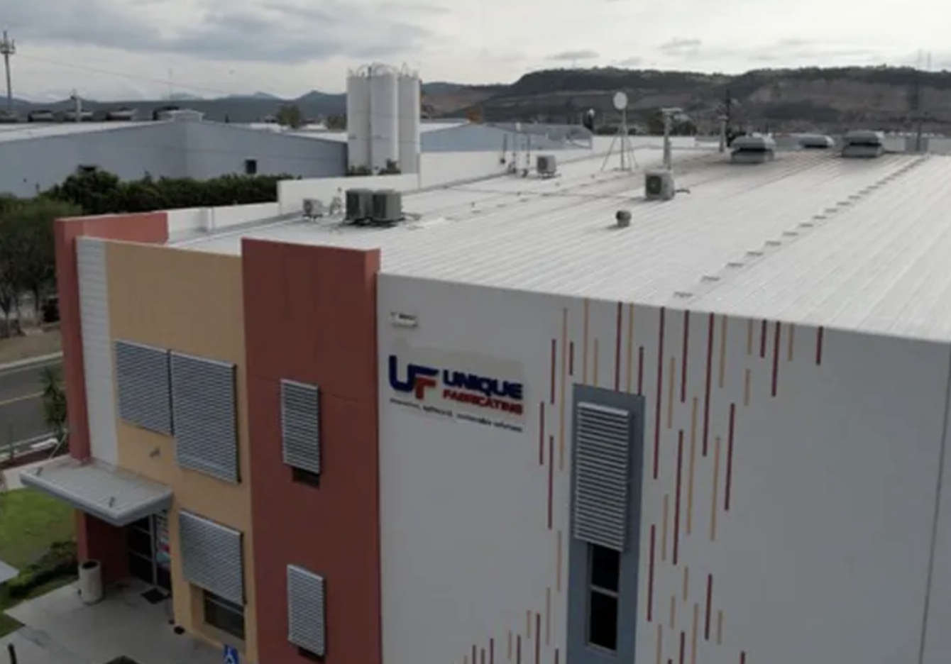 EU presenta séptima queja laboral en México; señalan a planta de Unique Fabricating en Querétaro